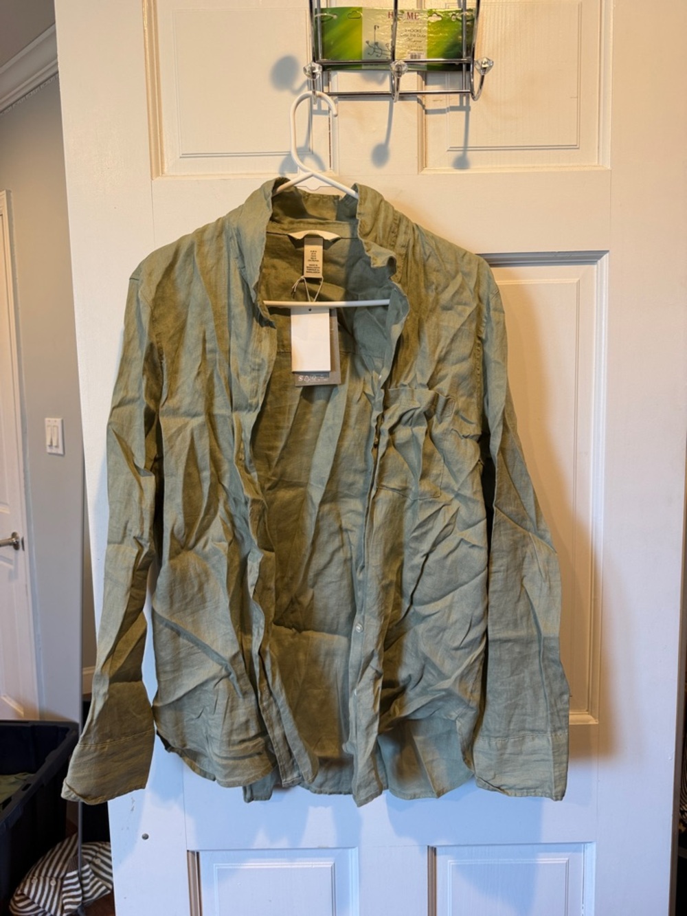 H&M Lightweight Olive Green Button-Up Shirt